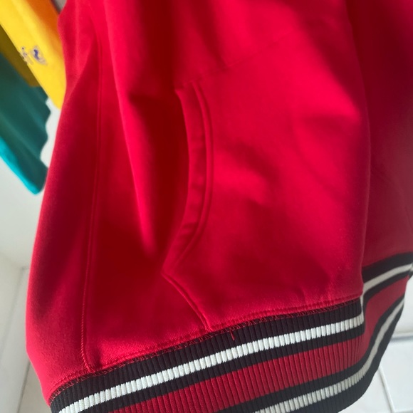 Russell Athletic Red Hoodie Sweater. Size XL. - Picture 6 of 7